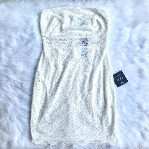 Lulu's NWT Strapless Lace Mini Dress Style #11214L Cream Ivory Medium‎ - Picture 1 of 8